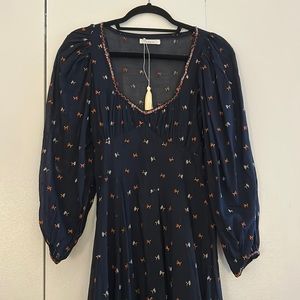 Dôen Navy Long Sleeve, Maxi Dress! **NEVER WORN, WITH TAGS**